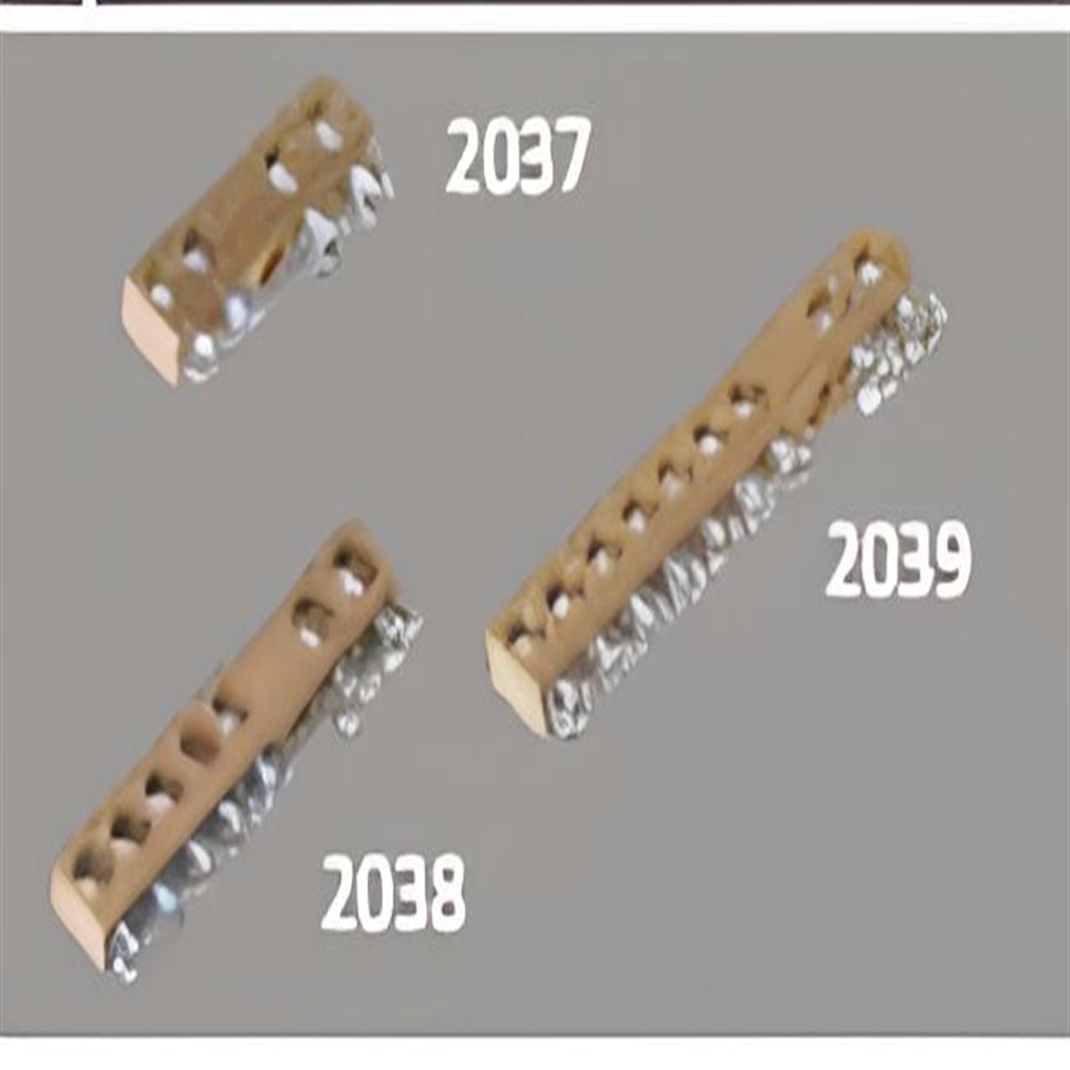 4 Delikli (2-6'lı Sigorta Kutusu İçin) 1